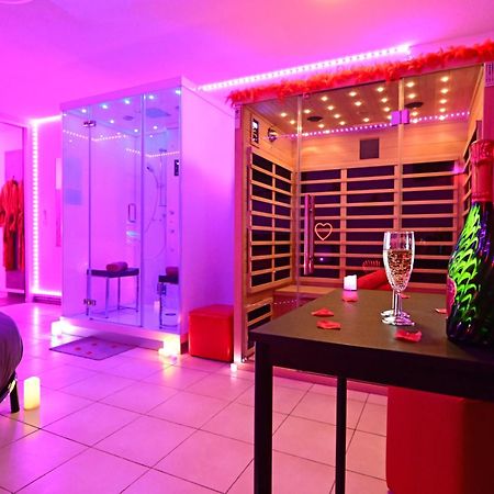 Love Room A Deux Pas De L'Ocean Avec Hammam, Sauna Et Bain A 2 :-) Biscarrosse Exterior photo
